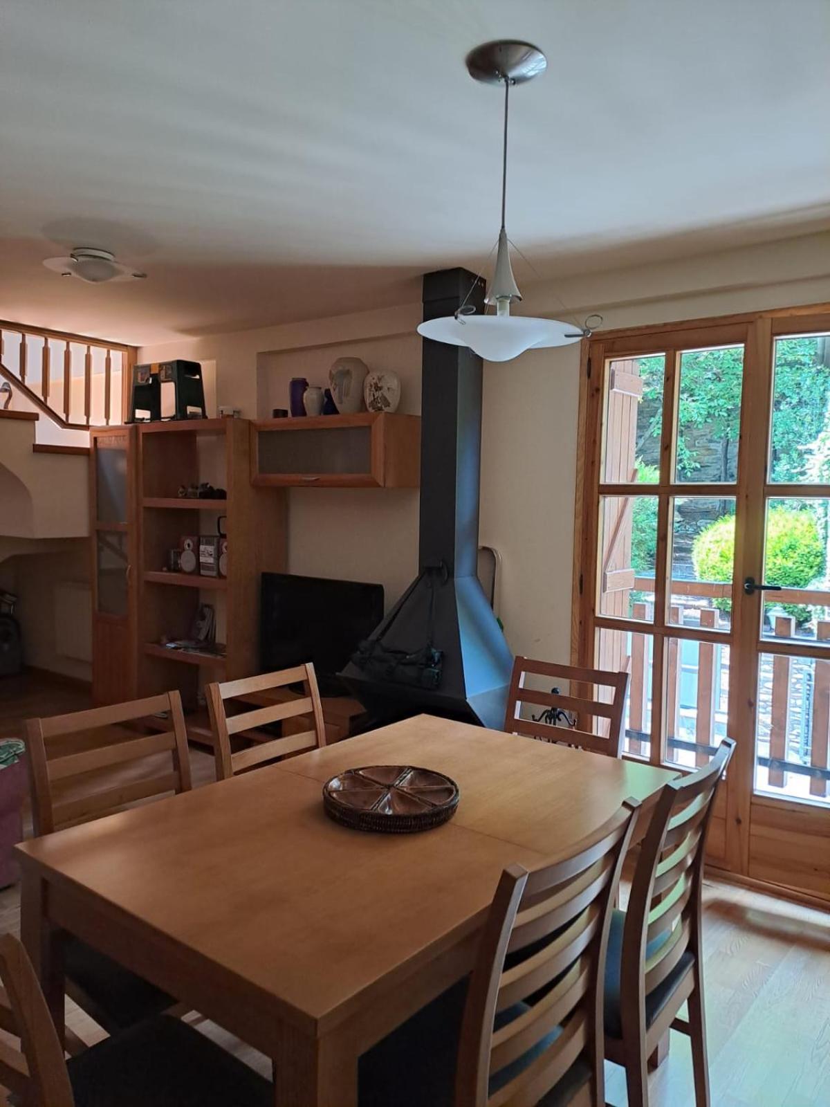 Duplex De Muntanya En Zona Verda A Эс-Кало Экстерьер фото